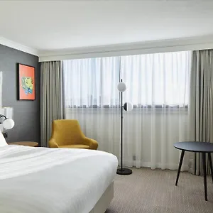 Otel Marriott, Cardiff